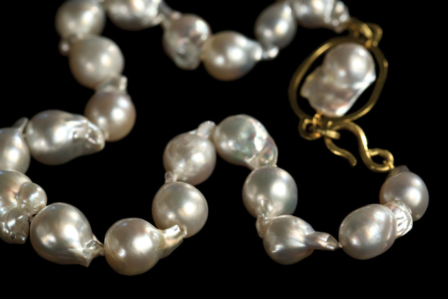 12-22k pearls.jpg